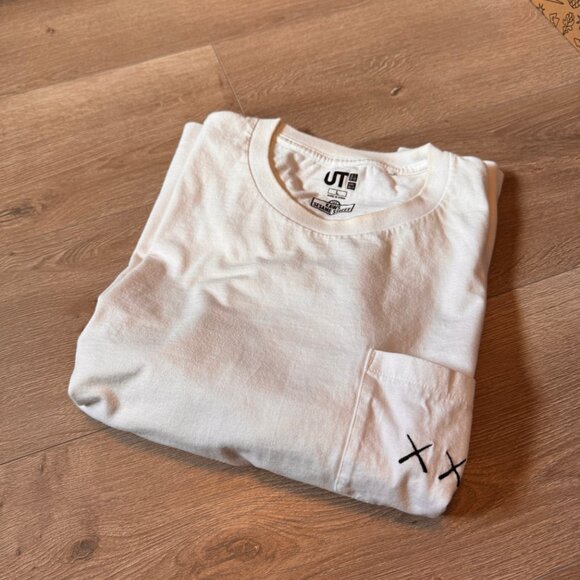 KAWS x Uniqlo x Sesame Street XX Pocket Tee - Picture 5 of 5